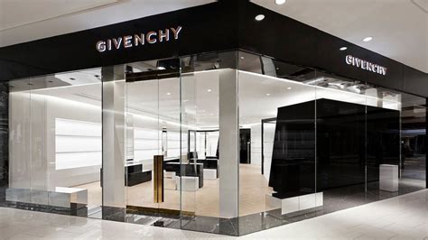 Here’s What You Need To Know About The Givenchy 